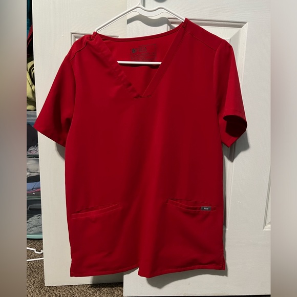 Figs Two Pocket Womans Scrub Top - Picture 3 of 3